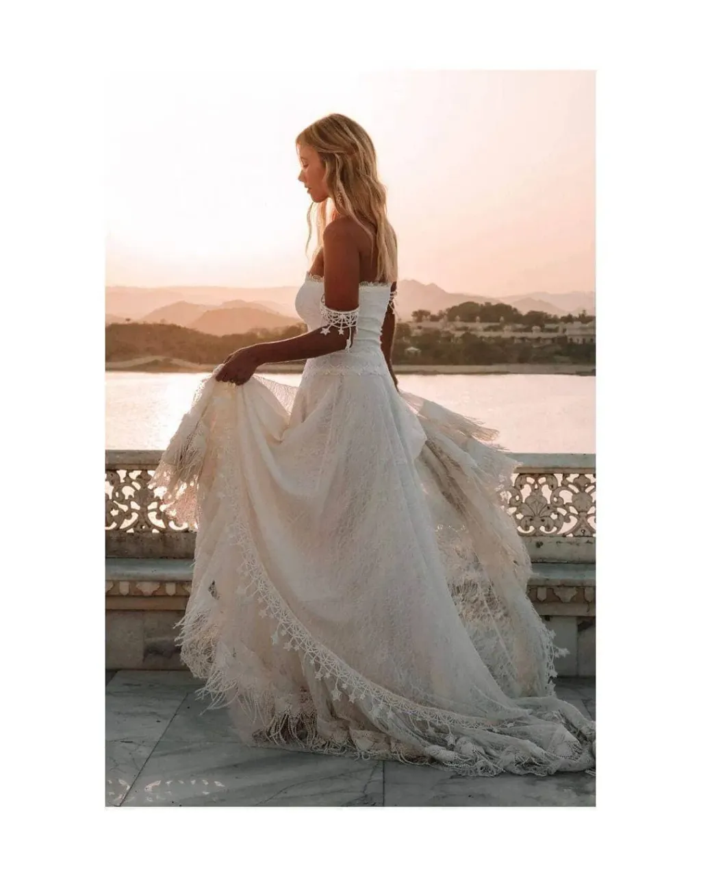 Here another realization of a custom-made wedding dress. 😍We made the dress according to the inspiration chosen by our Bride. 🥰 The style of the wedding dress has been tailored to the shape of our Bride so that she looks beautiful on her wedding day! 😉
---
Handmade wedding dresses and evening dresses. Buy dress or make custom order on our Etsy shop - link in bio 👆

#weddingdress #bohobride #bohowedding #bohodress #bohodresses #hippiebride #hippiewedding #hippiedress #bridetobe #wedding #weddingdresses #bride2020 #2020wedding #bohoweddingdress #bohostyle #hippieweddingdress #hippiestyle