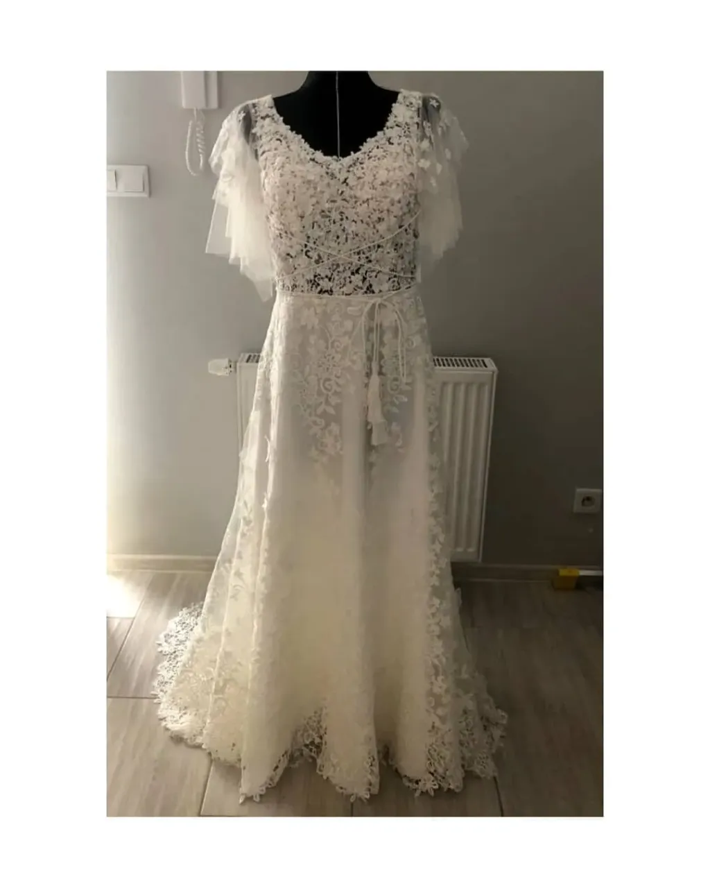Another wedding dress ordered online, without a single fitting ✈️ from Krakow (Poland) on the way to Key West, Florida ✈️! The ordered wedding dress is a delicately converted Fiona model from our latest collection for 2020. The original model has thin straps, but here at the wish of the Bride we made ethereal sleeves. Isn’t look stunning? 🥰
---
Handmade wedding and evening dresses. Buy ready dress or make custom order on our Etsy shop 👉 Link in bio https://www.etsy.com/shop/AtelierLuckyDress

#weddingdress #weddingdresses #customweddingdress #seamstress #dressmaker #weddingseamstress #bridaldressmaker #weddingdressmaker #sewingweddingdress #laceweddingdress #bridalgown #weddingdressinspirations #bridetobe2020 #bridetob2021