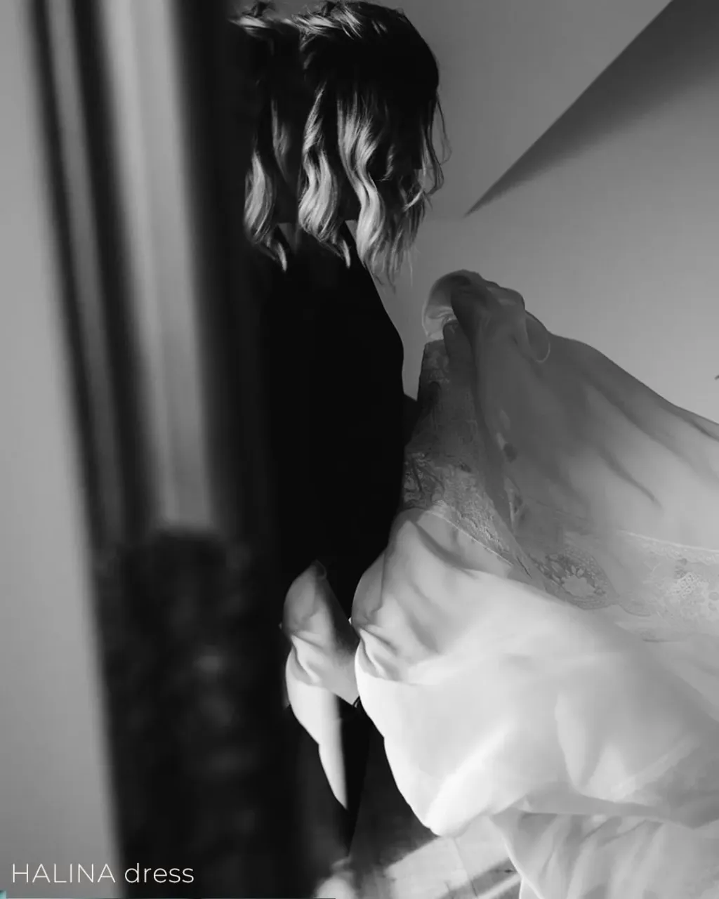 HALINA dress 💃🌸

If we were to show the dress we sew most often (after the dresses made to measure), it would be the dress from the photos - Halina. We stopped counting how many times we sew this dress with multiple modifications, but each time it is created with the same passion and commitment. This dress is made of viscose lining, muslin, French Chantilly lace and Italian cotton lace pattern. 
 
 👉💜If you are looking for a light and elegant dress in a boho style and you want to feel at ease at your wedding - choose Halina! The laces are very soft and do not restrict movement while dancing, and the fitted top beautifully emphasizes the figure.

Check out our today's instastories where we will show it up close 💞

#atelierluckydress #bridalgownshopping #bohobridal #bridalgowndesigner #weddinggownforsale #justgotengaged #mstomrs #mstoms #bohodresses #customweddingdress #wedding2021 #wedding2022 #weddinggowninspiration #madetomeasure #onlineweddingdress