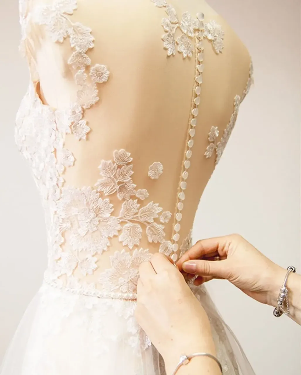 Will a dress with a very elegant finish be suitable for elopement? 🤍✨
The answer in the last photo!

We sew this unique dress from scratch on an individual order for our wonderful #luckybride, Charity! 🤍

#luckydress #atelierluckydress #weddinggowndesigner #weddinggownshopping #weddinggownforsale #customweddingdress #customweddinggown #bespokedress #mstomrs #isaidyestothedress #wedding2022 #weddinggowninspiration #engagedaf #bridalglamour #bridallookbook #blushweddingdress #whiteweddingdress #elopementphotography #bridaltips #girlbosshustle #weddingchic #premiumqualitydress #hautecouturebridal #hautecouturegown #weddingdressinspo