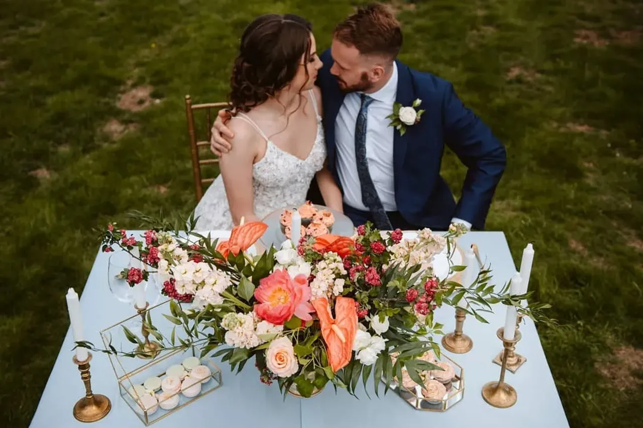 Would you like to have a wedding in a climate visible in the pictures? 😍 Full of beautiful colors, wonderful emotions, fantastic arrangement and perfectly matched wedding dress? So meet the people and brands who are responsible for this wonderful wedding day 🥳 :

Tailored Wedding Dress: We
Place to organize the wedding: @brzoskwinia.ogrod
People who will help you get everything to the last button: @agencja_sponsalia
Photos you will want to view every day: @mateuszgumula_
A beautiful souvenir in the form of a movie that you will play with nostalgia: @beloved_studio.pl
A thoughtful and wonderful floral arrangement: @bottegadifiori
Make-up made by: @murzynkamaluje
Hairstyle made by: @studiourodygusto
Phenomenal stationery: @na2pietrze_zaproszenia_slubne
All these delicious sweets: @slodki_bazaar
Fantastic drinks and beverages: @loft.bar.events

#weddingdayopenair #outdoorwedding #weddingphotosession #weddingdress #weddingplace #weddinggarden #weddingplanner #weddingphotos #weddingmovie #weddingvideo #weddingflowers #weddingmakeup #weddinghair #weddingstationery #weddingsweets #sweettable #drinkbar #weddingdrinkbar #weddinginspirations #wedding2021 #wedding2020 #wedding #bridalgown #weddingshop