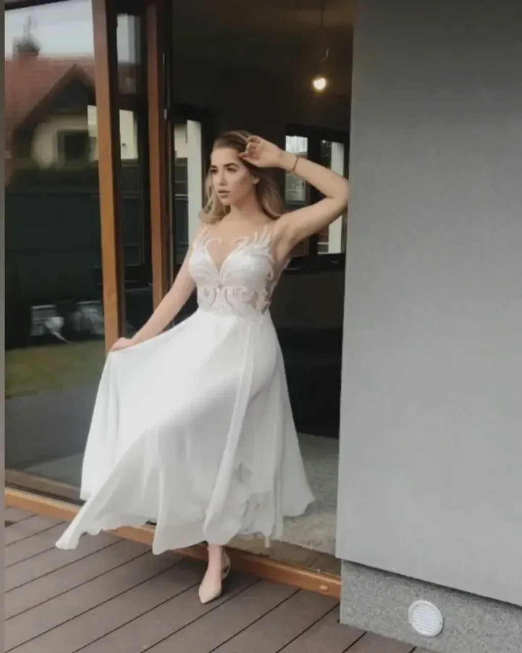 Like a White Swan from Swan Lake! Here is Catrice wedding dress: luneville embroidery and natural silk! 🦢😍

Order wedding dress here: https://www.etsy.com/listing/794641230/
---
Handmade wedding and evening dresses. Buy ready dress or make online custom order on our Etsy shop. Link in bio.
 ---
#swan #whiteswan #swanlake #swanweddingdress #swandress #lunevilleweddingdress #silkweddingdress #sequinnweddingdress #baletweddingdress #bride #brides #bridestory #bridetobe #bridedress #bridestyle #bridelook #weddingtime #bridalfashion #wedding #blondbride #blondbrides
 ---
Model: Daria Moger
Movie: Ninel Zakaryan