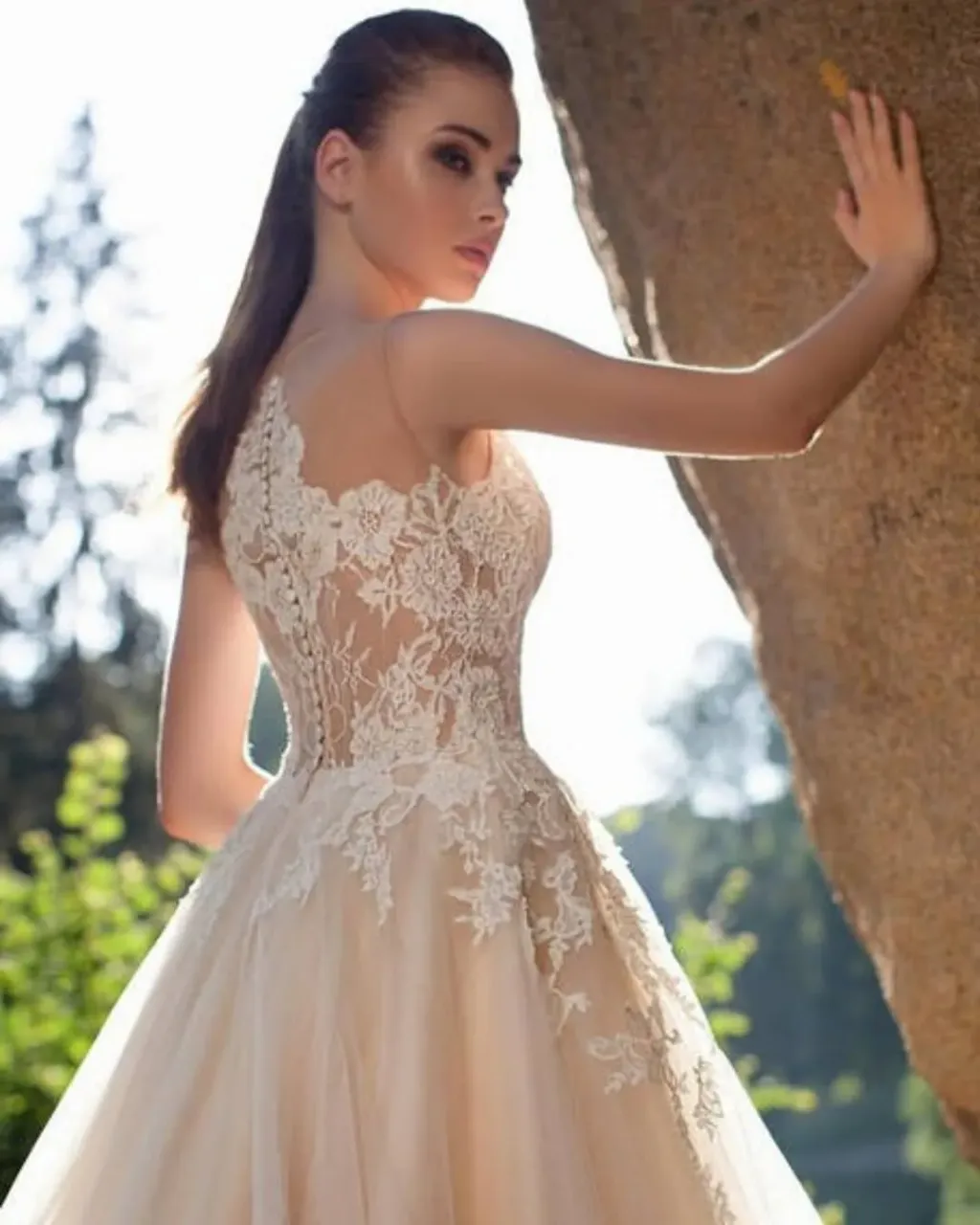 Very often you come to us with your inspirations about your dream wedding dress. š And we love to fulfill your dreams! š„° Here a wedding dress made at the request of our Bride Anna! And recently, also our colleague from work! š
---
Handmade wedding dresses. Buy ready dress or make custom order on our Etsy shop š https://www.etsy.com/shop/AtelierLuckyDress
#weddingdress #bridalgown #wedding #glamourdress #weddingdresses #bridetobe #bridetobe2020 #bridetobe2021 #wedding2020 #bride #bride2020 #bride2021 #laceweddingdress #weddingdress2020 #weddingdress2021 #engagement #isaidyes #wedding2021 #tulleweddingdress #champagneweddingdress #princessweddingdress #fairytailweddingdress #fairytalewedding