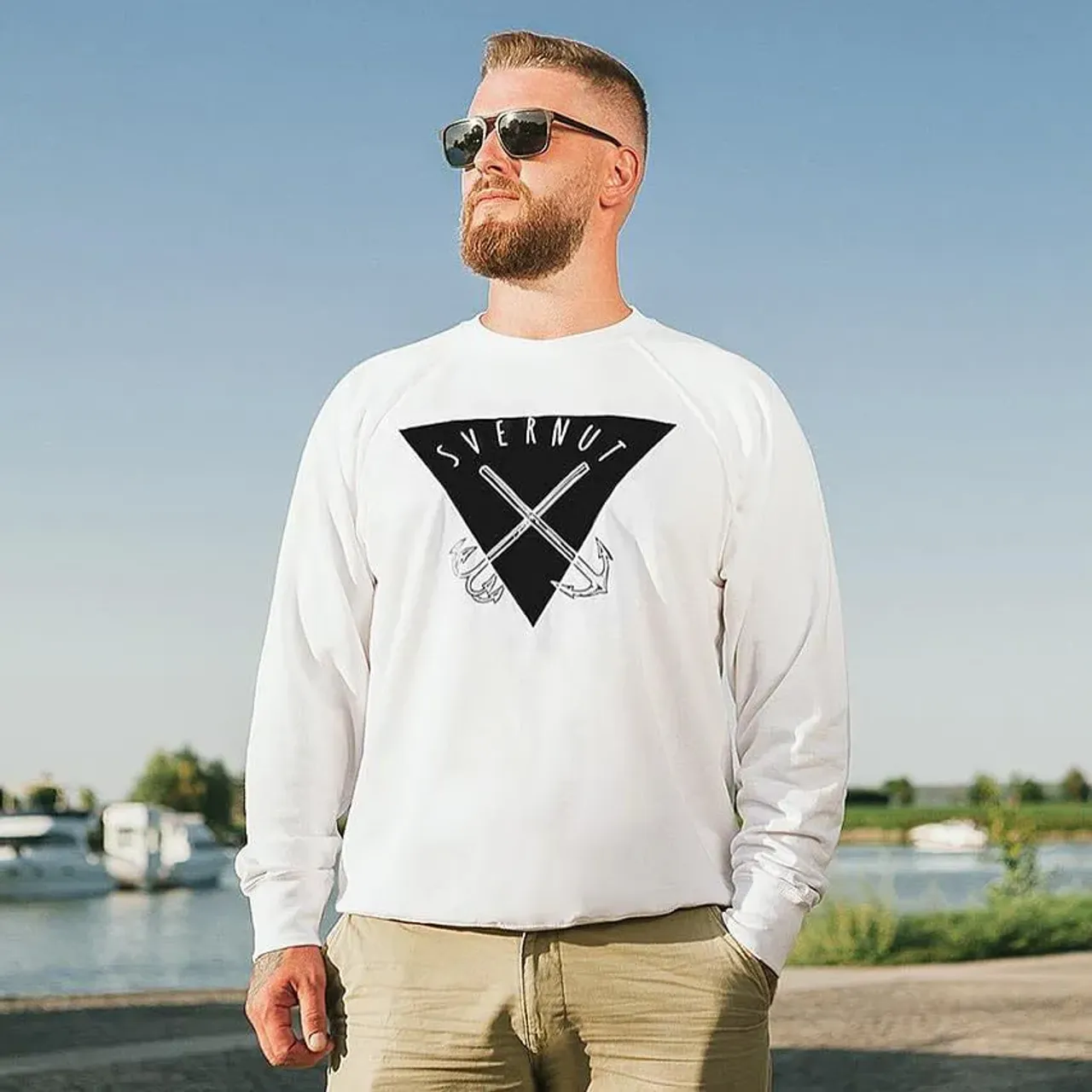 New collection 2018/19
⠀
Branded #sweatshirt от @svernut ⠀
▫️Unisex
▫️Men/woman
▫️All sizes
❗️Limited
⠀
Price: 35 €
⠀
Order direct/ all messengers link in bio @svernut 🔝
⠀
#sweaterweather #sweaters #sweatshirts #handmade #handmadebook #svernut #svernuthandmade #мужскаяфутболка #beltbag #girls #woman #casualstyle #warszawa #liketime
