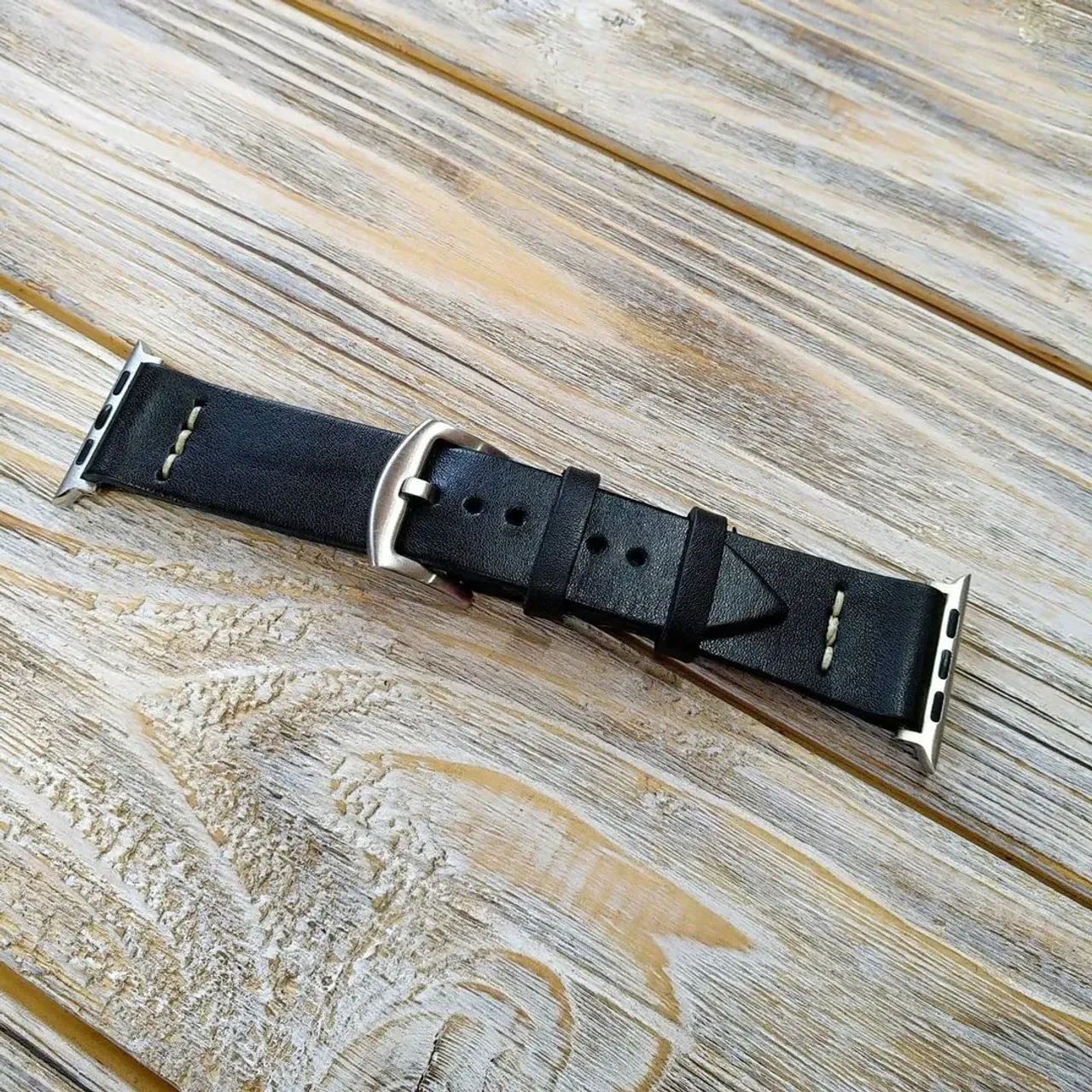 Apple watch. Leather belt. 
Comfort, style and durability.