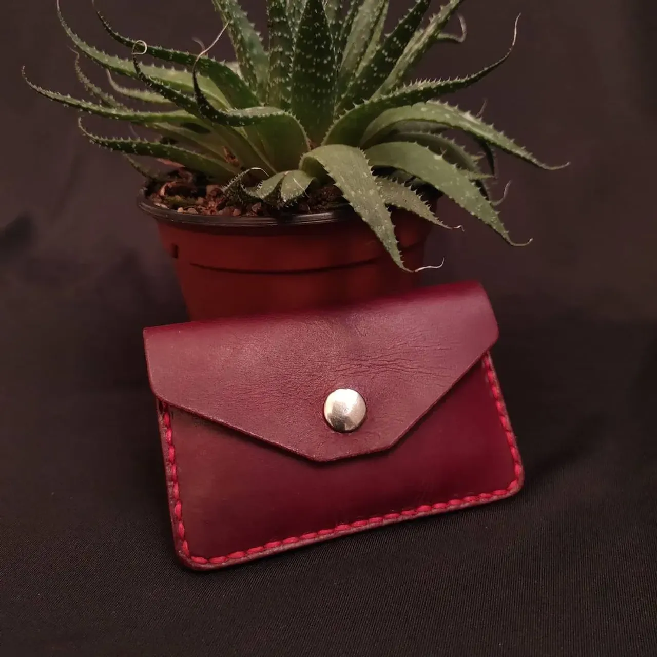 Woman leather wallet