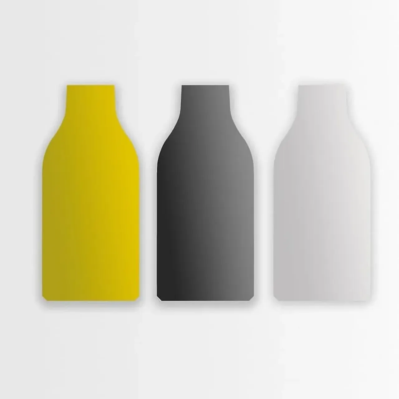 Практически все концепты мы скетчируем. :) Я люблю работать в фотошопе, Даша карандашом. Сразу можно увидеть все цвета. Но это как правило второй этап - отработка формы. Первый этап - поиск самой идеи, конечно лучше делать карандашом - идеи нужно рисовать очень быстро. 💛

#скетчинг #бутылка #дизайн #желтый #идея #посуда