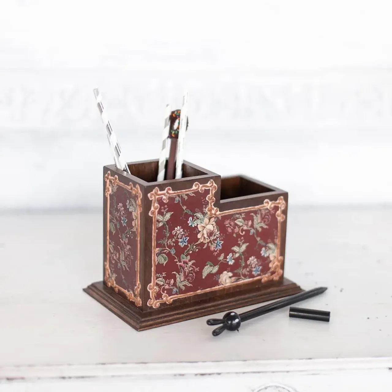 This is quite unique and compact design, pen / pencil / brush holder. In case you are tired of pens and pencils scattered all over kids table, under it or even in some other rooms? Then this pencil stand will solve this problem easily. The stand has two compartments for pencils of any diameter, pens, brushes, and even markers. Perfect stationery organizer for young and adults!
The pencil holder is made of birch plywood, decorated using decoupage technique and a three-dimensional pattern of the ornament is applied on the entire surface.
Choose it as a gift for your girlfriend, mother or those who have a lot of pens on this table. Wonderful Christmas, birthday, any other occasion gift!
MATERIALS:
- Birch plywood
- Decoupage card
- Contour
- Acrylic lacquer
Dimensions:
19x11.5x13 cm / 7.48x4.53x5.12 "
#woodscraftgifts #pencilholder #brushholder #woodpencilcase #handmade #handmadegifts #handmadedecor #woodscraft_в_наличии