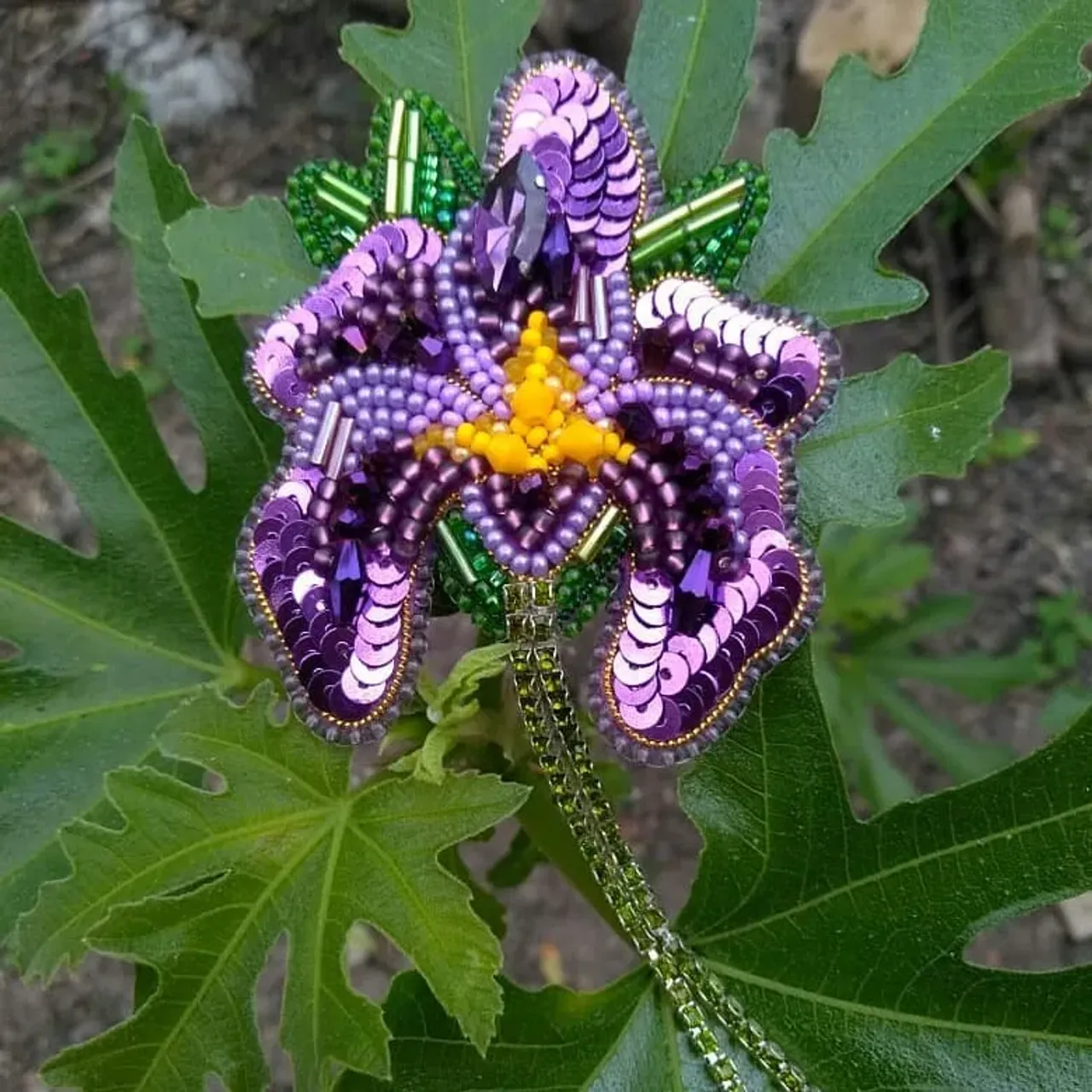 Ну что за память у меня... девичья... Совсем забыла Вам показать брошь Ирис.
Яркая, сочная, живописная, по-настоящему летняя брошка. Свободна, ищем хозяйку.
#брошьизбисера #брошьирис #ирис #hmjew_exclusive #handmade_ymka #ирисизбисера #handmadewood #handmadeworld1 #ручнаяработа #chudolavka #magic_brooch #аксессуары #shk_idei #авторскиеброши #эксклюзив #хендмейд #б_выставка #hand_made_izdeliya_lenta #краснодар  #jw_fair #наподарочек #назаказ #handmade_k_m #подарки#проект_ilovehandmade #lovehandmade #сделанослюбовью❤️
