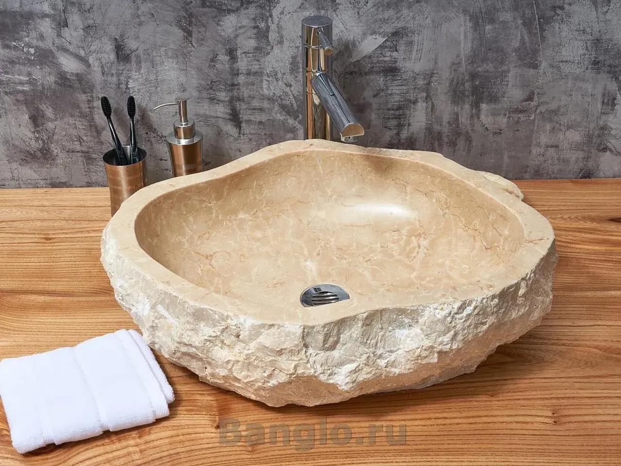 .
✨Только натуральные материалы способны создать благородную обстановку. В действительно дорогих интерьерах неуместны «подделки», например, литая раковина из мраморной крошки. В искусственном камне даже самого высокого качества нет той уникальной расцветки и спокойного блеска, которые присущи обработанным горным породам.
.
❗️Мы предлагаем огромный ассортимент мраморных раковин различных форм и цветов на ваш выбор , что позволяет выбрать именно такую раковину, которая станет акцентом всего помещения.
.

#раковиныbanglo#раковинаизокаменелогодерева#раковиныизкамня #раковиныизнатуральногокамня #раковинаизоникса #раковинаизмрамора #работаскамнем#дизайнерскаяпродукция #декорванной #ваннаякомната #аксессуарыизкамня #раковинадляванной#элитнаясантехника#лофт #лофтдизайн #лофтинтерьер #ваннаякомнатадизайн #дизайнподключ