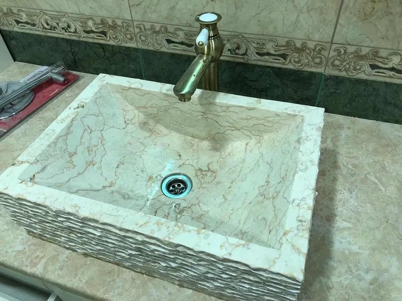 Наши клиенты самые лучшие 👏👏👏
Снова порадовали нас фотоотчетом 📸

#ковинаизмрамора#раковинаизбетона#раковинаизискуственногокамня#раковинаизречногокамня#раковинаизтравертина#раковинаизгранита#раковинаизискусственногокамня#раковинаизнатуральногокамня#ваннаялофт#ваннаямечты#ваннаядизайн#ваннаямебель#ваннаямоеймечты#оникссподсветкой#ониксвинтерьере#оникскамень#оникснатуральный#ониксподсветка#ониксмосква#ониксспб#деревовинтерьере#дереворучнойработыд#деревовванной#раковиныbanglo