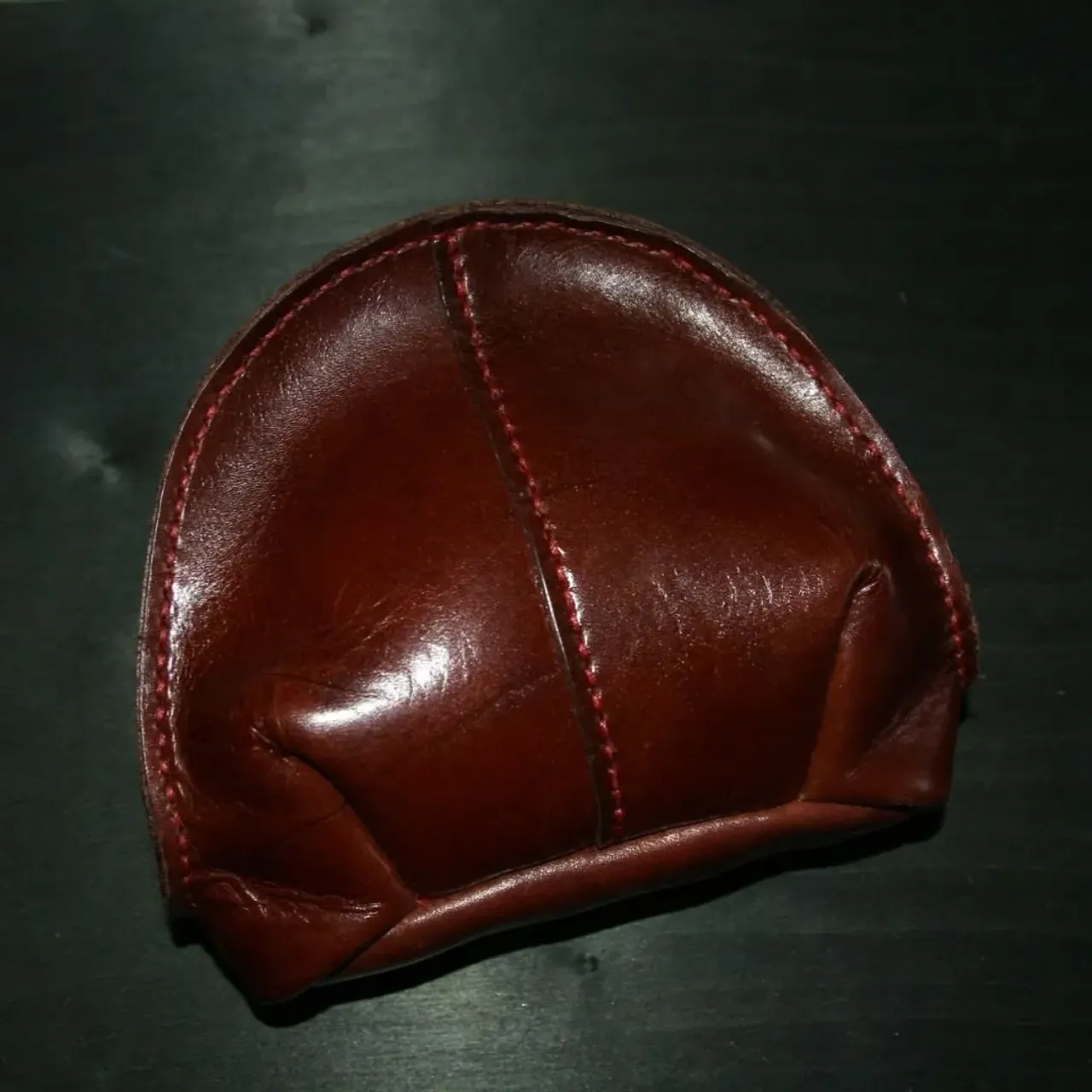 Косметичка. Клатч. Натуральная кожа, ручная работа.

#клатч #косметичка #модныеаксессуары #аксессуарыизкожи #оригинальныеподарки #изделияизкожи #ручнаяработа #винтажныйстиль