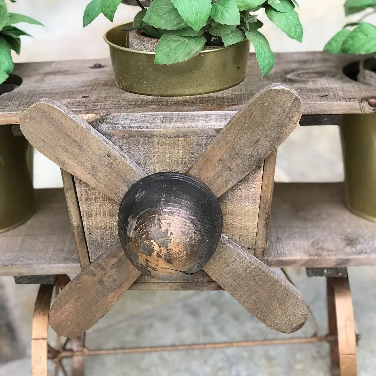 Позвольте добавить в свою жизнь легкости,полётов и эмоций. А мы можем это воплотить !!!! массив#дерево#Звенигород#Москва#душа#сделаннослюбовью#столики##лофт#интерьер#слэб#дуб#спил#дизайн#горнаяакация#карагач#камин#стол#мебель#эксклюзив#подарок#масло#авторскийдизайн#кавказскийдуб#wood#клен#дуб#орех#. ☎️+7 915 3363 520