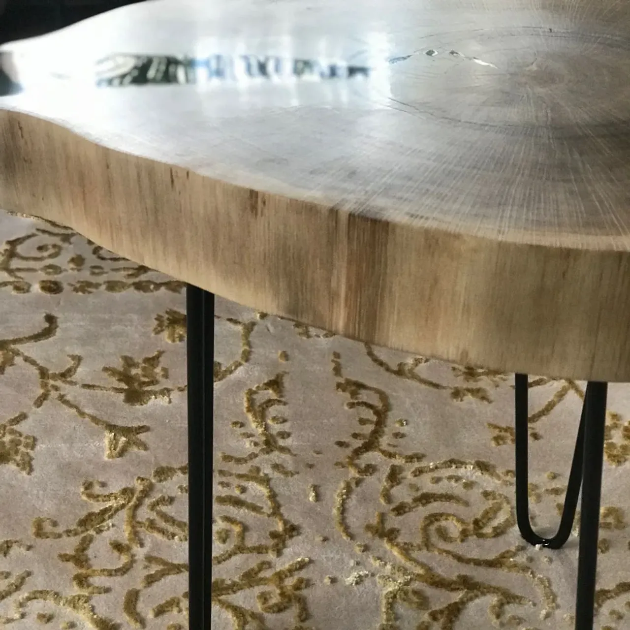 #массив#дерево#душа#сделаннослюбовью#столики##лофт#интерьер#слэб#дуб#спил#дизайн#горнаяакация#карагач#камин#стол#мебель#эксклюзив#подарок#масло#авторскийдизайн#кавказскийдуб#wood#