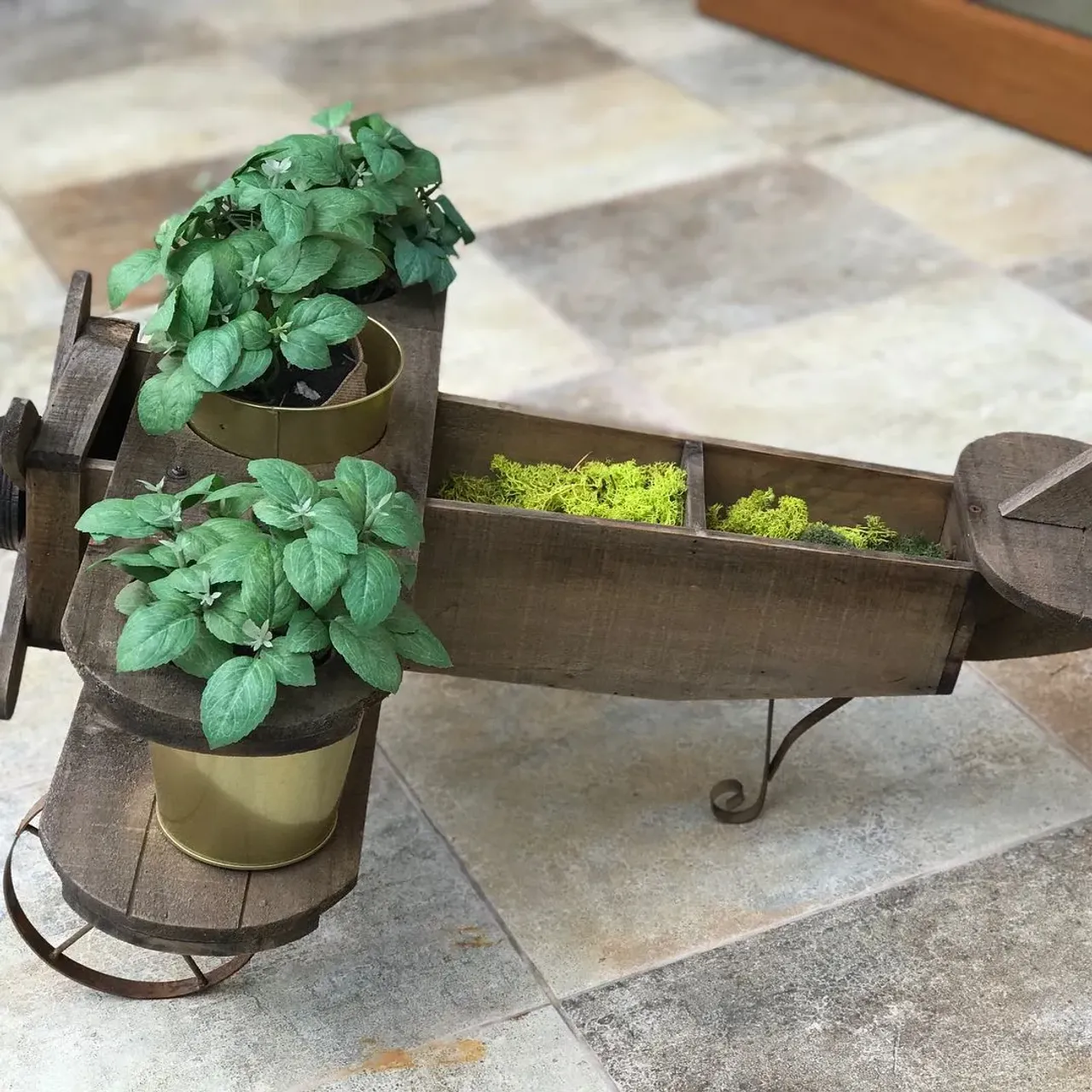 Позвольте добавить в свою жизнь легкости,полётов и эмоций. А мы можем это воплотить !!!! массив#дерево#Звенигород#Москва#душа#сделаннослюбовью#столики##лофт#интерьер#слэб#дуб#спил#дизайн#горнаяакация#карагач#камин#стол#мебель#эксклюзив#подарок#масло#авторскийдизайн#кавказскийдуб#wood#клен#дуб#орех#. ☎️+7 915 3363 520