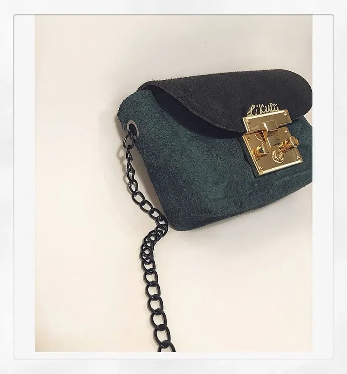 💚 #bag#barvikhaluxuryvillage #dubai #newyork #cosmopolitan #vogue #france #bloggers #moscow #moscowfashionweek #moskowcity #network #networking #fashionweek #москвасити #вышетольколюбовь #moscowsity #vogue #voguerussia #фетр #кожа #америка #russianblogger #styleblogger