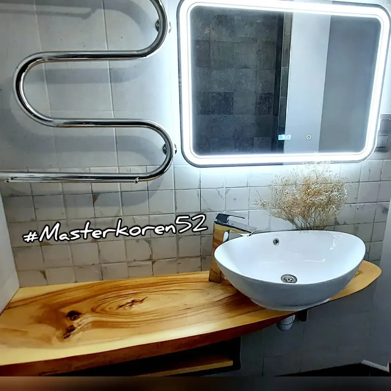 СТОЛЕШНИЦА ТАНГЕНТАЛЬНЫЙ СПИЛ ВЯЗА(КАРАГАЧ).
💥💥💥
#masterkoren52 #подарок #спилы #столы #стулья #столрека #массив #мебель #можевельник #зеркалоизслэба#амбарнаядоска #живойкрай #дуб #кап #ретродоска #печатьнадосках #печатьнадоскахнижнийновгород #часынаспиле#картинынадосках#нижнийновгород#эксклюзив#интерьер #люстра#корень#капакорень#слэбы#панно#мебельлофт#деревяннаямозаика