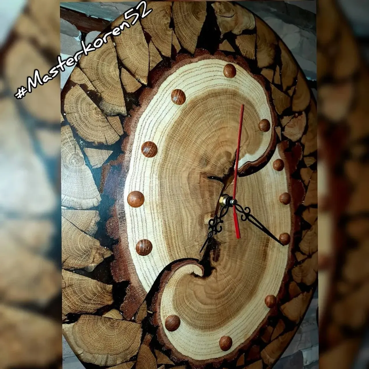 #masterkoren52 #подарок #спилы #столы #стулья #столрека #массив #мебель #можевельник #зеркалоизслэба#амбарнаядоска #живойкрай #дуб #кап #ретродоска #печатьнадосках #печатьнадоскахнижнийновгород #часынаспиле#картинынадосках#нижнийновгород#эксклюзив#интерьер #люстра#корень#капакорень#слэбы#панно#мебельлофт#деревяннаямозаика