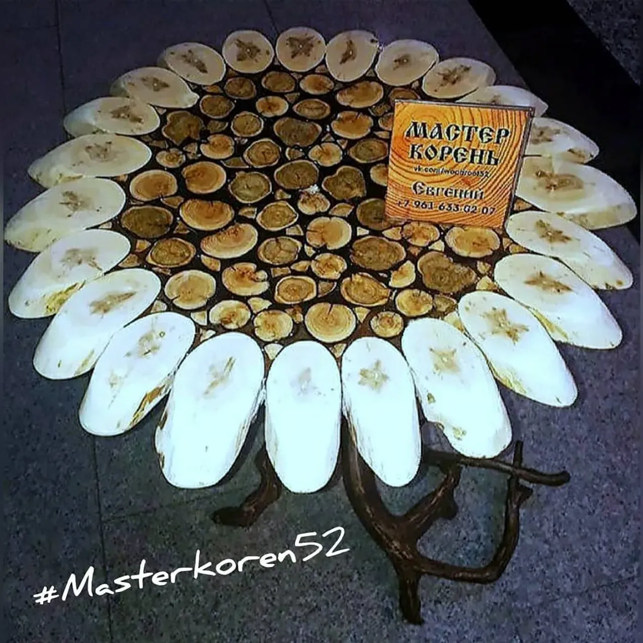 СТОЛ МОЖЖЕВЕЛЬНИК-ВЯЗ,НА БОЯРЫШНИКЕ...
💥💥💥
#masterkoren52 #подарок #спилы #столы #стулья #столрека #массив #мебель #можевельник #зеркалоизслэба#амбарнаядоска #живойкрай #дуб #кап #ретродоска #печатьнадосках #печатьнадоскахнижнийновгород #часынаспиле#картинынадосках#нижнийновгород#эксклюзив#интерьер #люстра#корень#капакорень#слэбы#панно#мебельлофт#деревяннаямозаика
