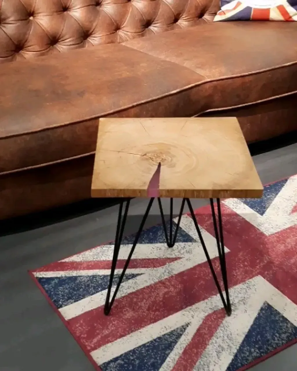 СТОЛ ИЗ 100 ЛЕТНЕГО СУХОСТОЙНОГО ДУБА 40×40,ОСНОВАНИЕ ВОЗМОЖНО ЛЮБОЕ ПОД ВАШ ИНТЕРЬЕР....
💥💥💥
#masterkoren52 #подарок #спилы #столы #стулья #столрека #массив #мебель #можевельник #зеркалоизслэба#амбарнаядоска #живойкрай #дуб #кап #ретродоска #печатьнадосках #печатьнадоскахнижнийновгород #часынаспиле#картинынадосках#нижнийновгород#эксклюзив#интерьер #люстра#корень#капакорень#слэбы#панно#мебельлофт#деревяннаямозаика