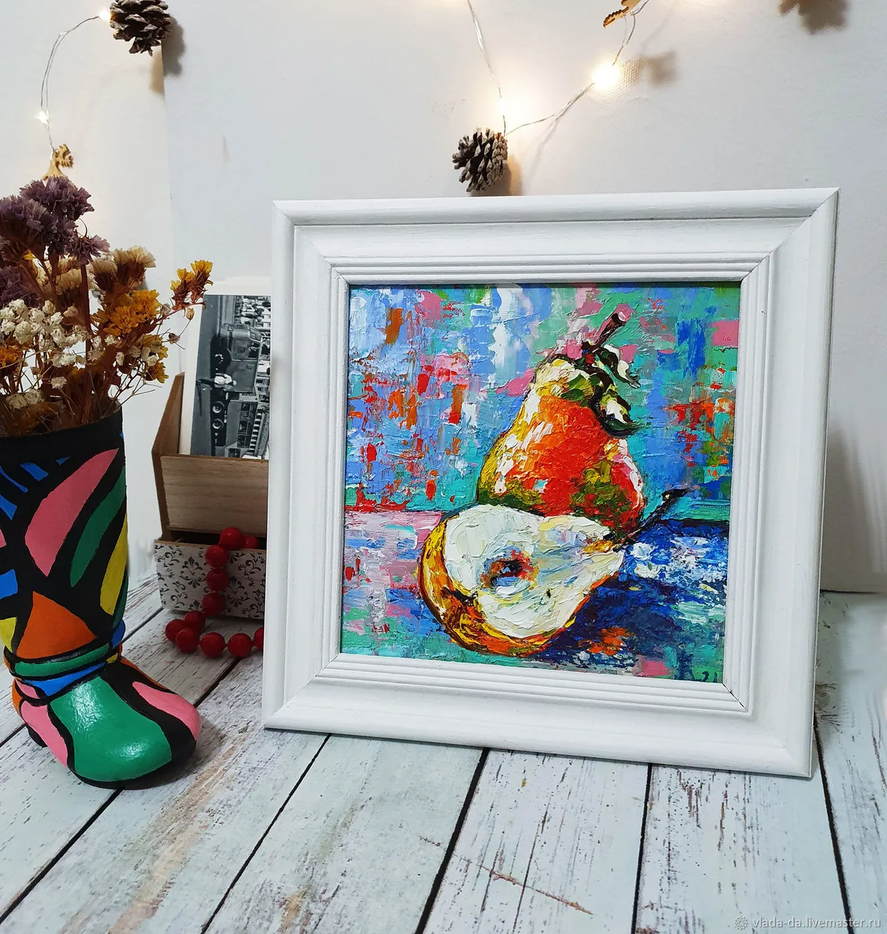 Juicy pears oil painting
Original handmade oil painting
Size:8x8 inches
The "Juicy pears oil painting" is a stunning piece of artwork that showcases the natural beauty of ripe pears. Hand-painted with rich and vibrant colors, this oil painting brings to life the succulent texture and alluring shine of these delicious fruits.