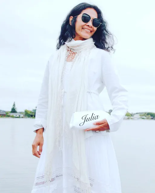 What’s your name? Customize this clutch and it’s all yours! Murwati.etsy #weddingbag #bridesmaids #bridesmaidgift #maidofhonor #matronofhonor #bridal #summerwedding #etsywedding #bridesmaidsgifts #whitewedding #clutch #customgift #personalizedgift #giftforher #weddingpurse #etsyshop #etsywedding #customwedding