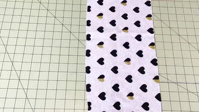 How to sew a turban headband. Easy beginner sewing tutorial. 
Fabric: Cotton spandex blend/ other stretchy fabric. 
.
#turbanheadband #beginnersewing #headbands #twistheadband #howtosew #etsymom #etsyshop #etsyseller #etsy #howtosew #sewisfun #sewingisfun #craftproject #easycrafts #easysewing #etsydesigner #fashion #sew #sewing #sewingmom 
.
.
Music: Wander
Musician: @iksonmusic