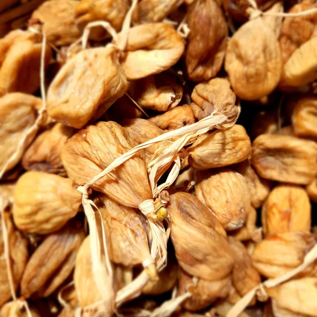 ✈️🌍 Worldwide ShippingOrganic Sun Dried Premium Figs | Healthy Vegan Snacks
Shop Now Online on sofra369.com

#sofra369 #driedfigs #healthysnakcs #veganfood #vegansnacks