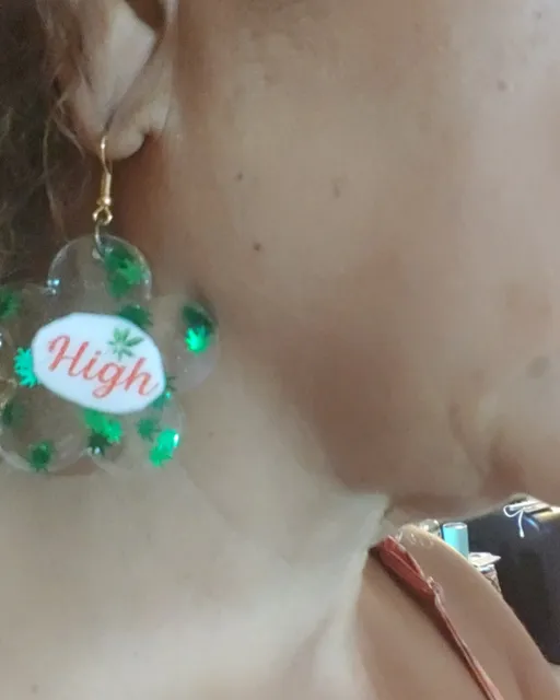 Earrings for the intentionally chilled & fun individual. #weedculture #weedculture4 #buylocal #itstheweekend #resincraft