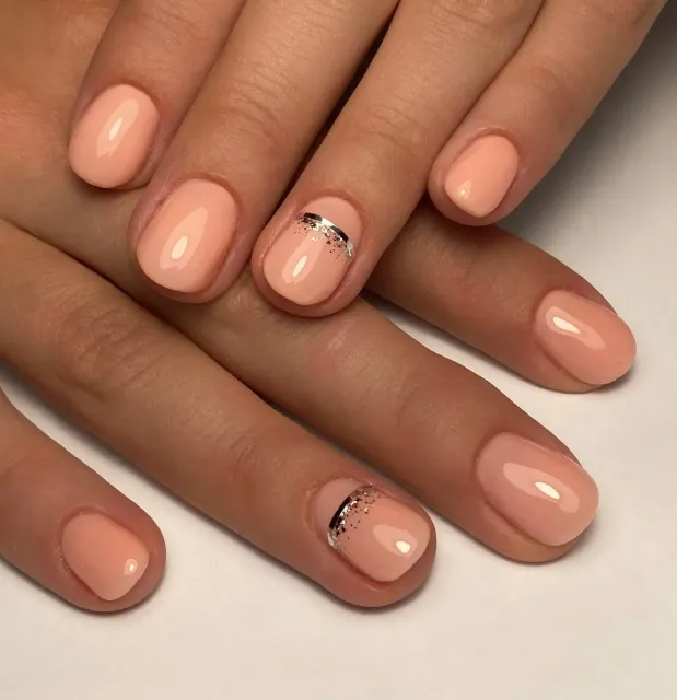 #нюдовыйманикюр #маникюрказань #маникюрнакороткиеногти #маникюрказаньнедорого 
—————————-
Запись в Direct или WhatsApp (ссылка в шапке профиля)