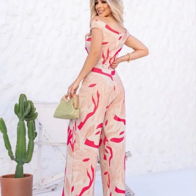 Our clothes are inspired by Brazilian clothes.
.
.
.
.
.
#brazilianclothes 
#brazilianclothing 
#brazilianfashion 
#brazilianfabrics lo