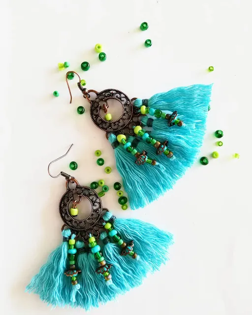 #earrings#bohochic#ohrringe#tassel earrings#bohemianstyle#blue#blau#ppendientesbohemios#bohoschmuck#tasselohrringe#etsy#shopetsy#handmade#hippiestyle