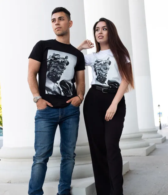 Он – высший бог Олимпа, бог всех богов. Наш Зевс🤩🤩🤩⁣⁣⠀
⁣⁣⠀
Выпустили 100 штук женских и мужских моделей, с размерами от XS до 2XL☺️⁣⁣⠀
⁣⁣⠀
Метод нанесения: шелкография🔥⁣⁣⠀
Качество: 92% хлопок 8% лайкра🤩⁣⁣⠀
⁣⁣⠀
Хочешь такую же? Пиши в Direct❤️⁣⁣⁣⁣⠀
⁣⁣⠀
#greek#style#ягрек#греки#hellas⁣⁣⠀
#греческийстиль#греция#бренд⁣⁣⠀
#одежда#грек#стиль#греческий⁣⁣⠀
#зевс#бог#футболка#greekstyle
