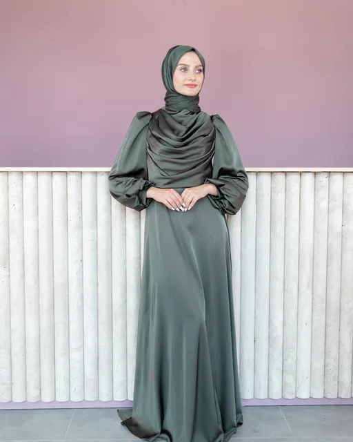 Selvi Abiye 😍
Nostaljik ipek abiyelere benzeyen zarif dökümleriyle harika zarafetteki abiyemiz en özel renklerle ahunarede..
İlk alışverişinize özel 150₺ indirim ❤️
38-44 Beden Aralığı 💃
4 renk seçeneği (Sağa Kaydırın) 🌈
Türkiye ve Tüm Dünyaya Hızlı Kargo 🛩
Kredi Kartına Taksit İmkanı

Selvi Hijab Evening Dress😍
38-44 EU Sizes Available
4 Color Option 🌈
Wordwide Express Delivery 🚚 
#tesettürabiyemodelleri #hijabfashion #hijablove #tesetturbutik #tesetturnisanlik #hijab #hijabootd#abiyeelbise #abiyeelbise