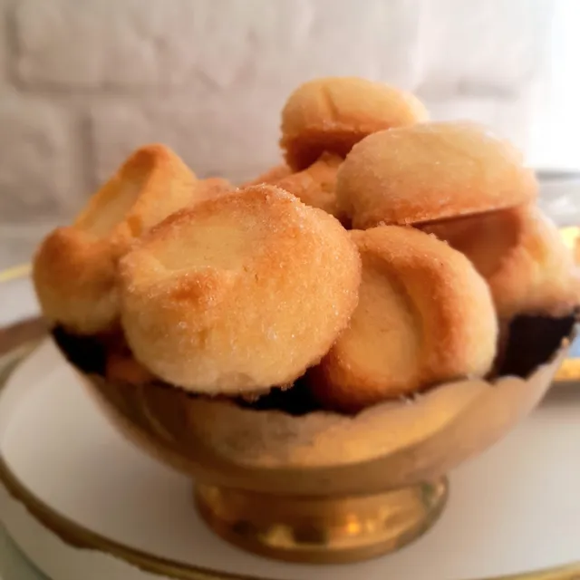 Homemade Sweet Baked Butter Cookies
Shop Now at sofra369.com

#sofra369 #homemadecookies #orientalcookies #buttercookies #cookies