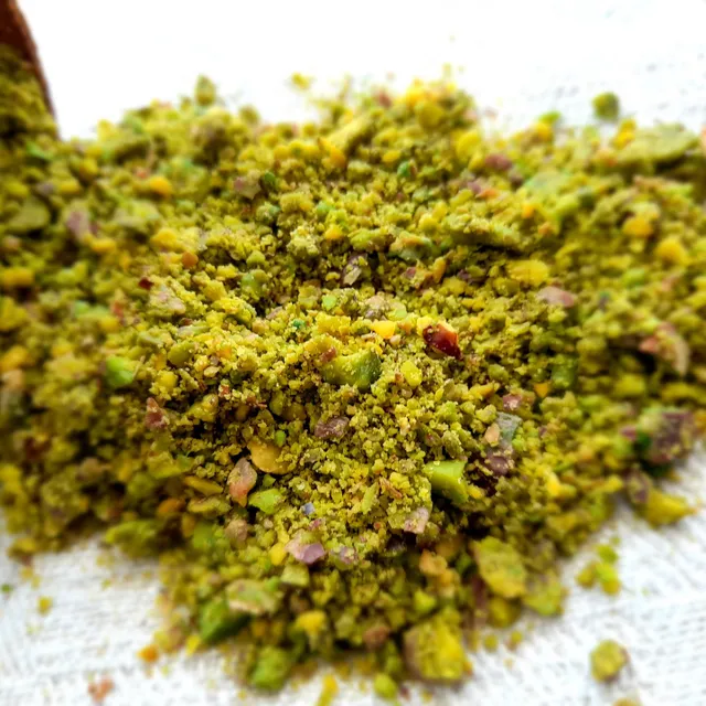 Organic Crushed Pistachio | Unsalted & Unroasted
Shop Now at sofra369.com

#sofra369 #pistachio #crushedpistachio #organicfood #HealthyFood #healthysnacks