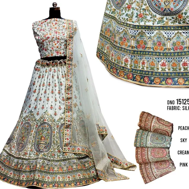 #lehengacholi #lehengadesign #lehengacollection #weddinglehenga #receptionlehenga #engagementlehenga #bridesmaidlehenga #girlishlehenga #handprinted #rawsilklehenga #whiterawsilklehenga