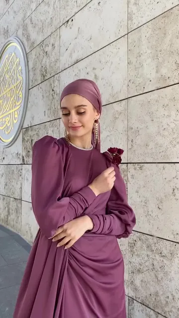 Lavin Abiye 😍
Fiyat: 1200 TL (≈65 €) 💳
İlk alışverişinize özel 150₺ indirim ❤️
38-44 Beden Aralığı 💃
4 renk seçeneğiyle websitemiz ve mağazamızda🌈
Türkiye ve Tüm Dünyaya Hızlı Kargo 🛩
Kredi Kartına Taksit İmkanı

Lavin Hijab Evening Dress😍
Price: 65 €
38-44 EU Sizes Available
4 Color Option 🌈
Wordwide Express Delivery 🚚 
#tesettürabiyemodelleri #weddingdress #muslimweddingdress #eveningdress