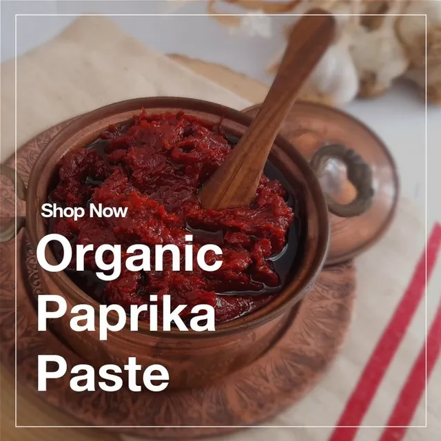 ✈️🌍 Worldwide Shipping
Homemade Organic Traditional Turkish Paprika Paste

Shop Now Online on sofra369.com
#sofra369 #homemadepepperpaste #pepperpaste #organicfood #organic #healthylifestyle