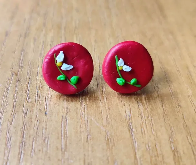 Spring!🌸

#handmadejewelry #handmade #handmadeearrings #pendientes #pendientesartesanales #arcillapolimerica #artesania #artesanal #spring