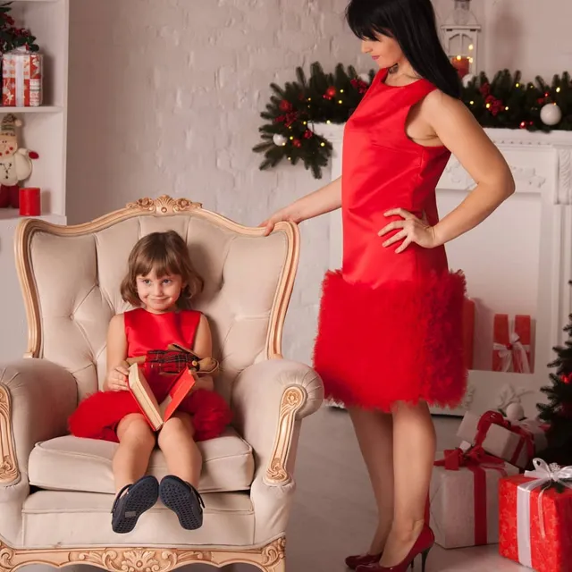 😍 Foršas kleitas tev un tavai meitai gaida jūs!👗👠 Uzšūsim jebkurā krāsā vai krāsu kombinācijā🔥💖 🌟Kleitas fiek šūtas pēc jūsu mēriem. Pasūtījuma izpildes laiks 5-10 darba dienās
🌟Komplekta cena 180 eur

#ziemassvētki #ziemassvētkutērps #ziemassvētkukleita #kuplakleita #princešukleitas #bērnumode #meiteņukleitas #izlaidumakleita #svinīgakleita #kleita #sarkanakleita #vienādaskleitas #mammaunmeita #платьедлядевочки #детскаямода #платьедляпринцессы #деньрождения #платьенавыпускной #мамадочка #riga #latvija #baltic