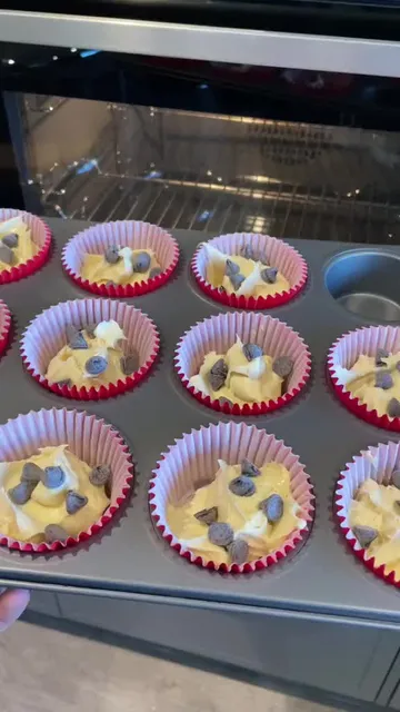 DIY cupcake kit! #cupcakes#christmas#cupcakebaking#cupcakedecorating