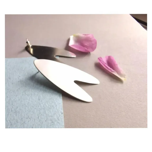 Серьги-гвоздики.
Ручная работа. Серебро
-
#golivearrings#ручнаяработа#handmad#серьгикольцами#серьгиручнойработы #сереьро#silver#ювелирмосква
