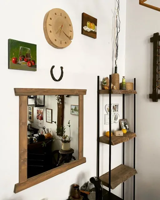 Мебель может изменить все в Вашей жизни!!! Изменив стиль своей Квартиры или офиса, меняется все и у Вас в голове)))!👍☝️☝️☝️. Мебель из амбарной доски, элементы декора, да все что угодно можно при желании сделать из дерева!!!
#индивидуальность #всебудетхорошо #всепоновому #интерьер #интерьерквартиры #амбарныйстильвинтерьере #амбарнаядоска #амбарнаядоскавинтерьере #мебельизамбарнойдоски #лофтдизайн #лофт #лофтстиль #массив43 #массивдоски #загороднаяжизнь #дизайнерыинтерьера #обустройствоофиса #офис