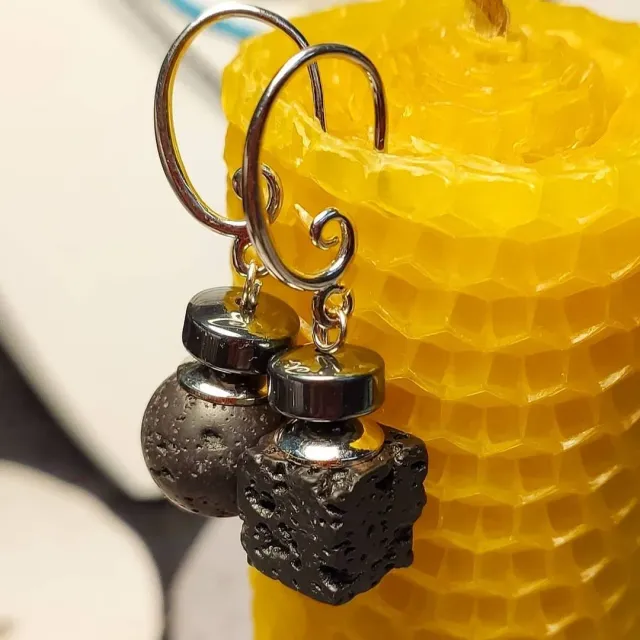 💞 День всех влюбленных 💞
@delhibazar 
Серьги от #oxy_jewellery
Лава+ гематит
Свечи @katrina.borisova
Сегодня до 20.00
Старый Арбат д.24, 2й этаж
#серьги_москва #серьгимосква #браслетымосква #деньвалентина #деньвсехвлюбленных #oxy_jewellery 
Сегодня до 20.00
Старый Арбат д.24, 2й этаж
#серьги_москва #серьгимосква #браслетымосква #деньвалентина #день