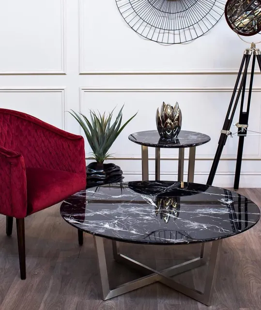 Kohvilaud art deco stiilis, kohe olemas meie  Tallinna salongis. Hind: 580€ #interjöör ◽️ Our best seller: black marble coffee table in Art Deco style, 580€ #interiordesign #sisustus #sisustusidea #sisustusinspiraatio #mööbel @interiohome.ee