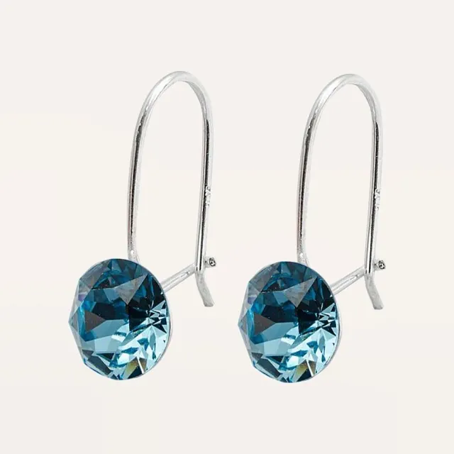 Hõbe kõrvarõngad Swarovski kristalliga Xirius Aquamarine 💎 ⠀
⠀
▪️Kristall: SWAROVSKI® Sirius 8mm Aquamarine ⠀ ⠀
▪️Kõrvarõngade suurus: 8mm ⠀ ⠀
▪️Kõrvarõngade material: 925 sterling silver ⠀ ⠀
▪️Kristalli värv: Aquamarine ⠀ ⠀

Hind: 14€

Soovite osta? Suhtlemiseks Direct 📥 või e-mail 📩

#calypsoeesti #calypsostoreest
————————————————————————
Серебряные Серьги с Кристаллом Swarovski Xirius Aquamarine 💎
⠀ ⠀ ⠀
▪️Кристалл: SWAROVSKI®  Xirius 8mm Aquamarine ▪️Размер серьг: 8мм ⠀
▪️Материал серьг: 925 первоклассное серебро ▪️Цвет кристалла:Aquamarine ⠀

Цена: 14€

Желаете приобрести? Пишите в Директ📥 или на почту📩

#calypsoeesti #calypsostoreest