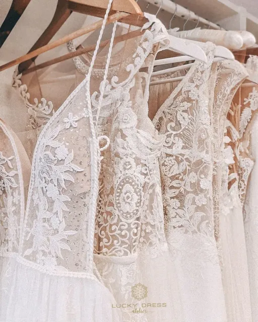 our dresses 💕

A little sneak-peak of our new weddings gowns. 🤍
Laces, sequins, deep v-neck cleavages, thin straps, A-line dresses or mermaids but also we have a wide straps and classic models, a little bit traditional. 

Which one will be yours? 🥰🥰

Don't forget that we can sew for you totally custom project!
 
#luckydress #atelierluckydress #weddinggowndesigner #weddinggownshopping #weddinggownforsale #justgotengaged #newlyweds💍 #engagedaf #isaidyestothedress #bohodresses #bride2021 #mstomrs #engagementseason #customweddingdress #wedding2021 #wedding2022 #slowwedding #weddinggowninspiration