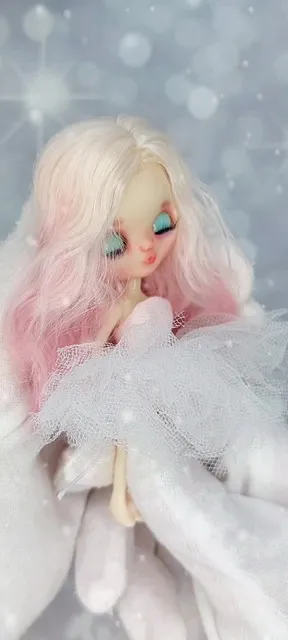 Petite Blythe doll