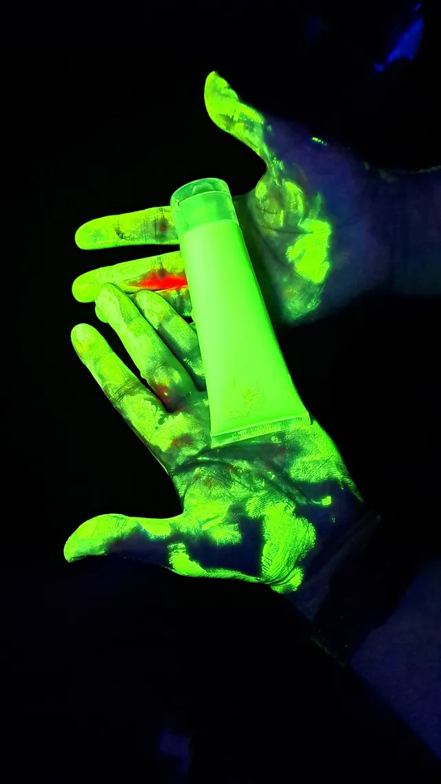 Hello everyone, my name is Ivan and I am an artist from Russia. I am also a chemist, so I make neon oil paints for painting on my own, which glow in ultraviolet light. I also plan to produce clothes with my own design. It will be interesting! Subscribe to my store!